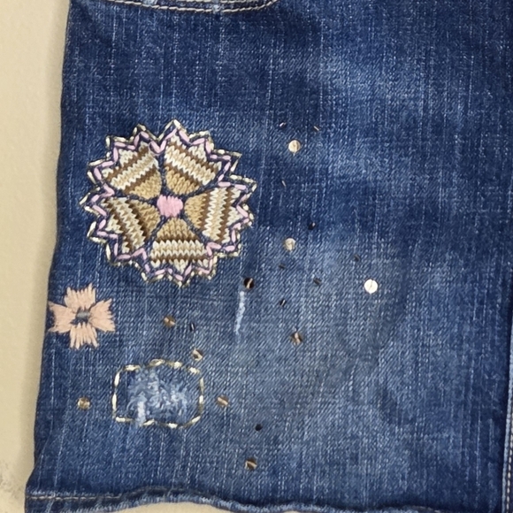 Gap Kids Denim | Girls Denim Jean Mini Skirt Floral Embroidery Size 12 - Picture 2 of 6